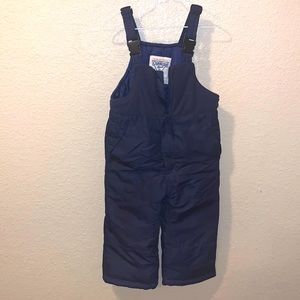 OshKosh B’gosh snow bib size 4t